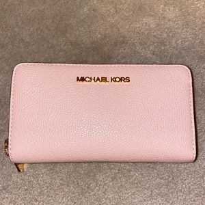 Michael Kors Jet Set Wallet